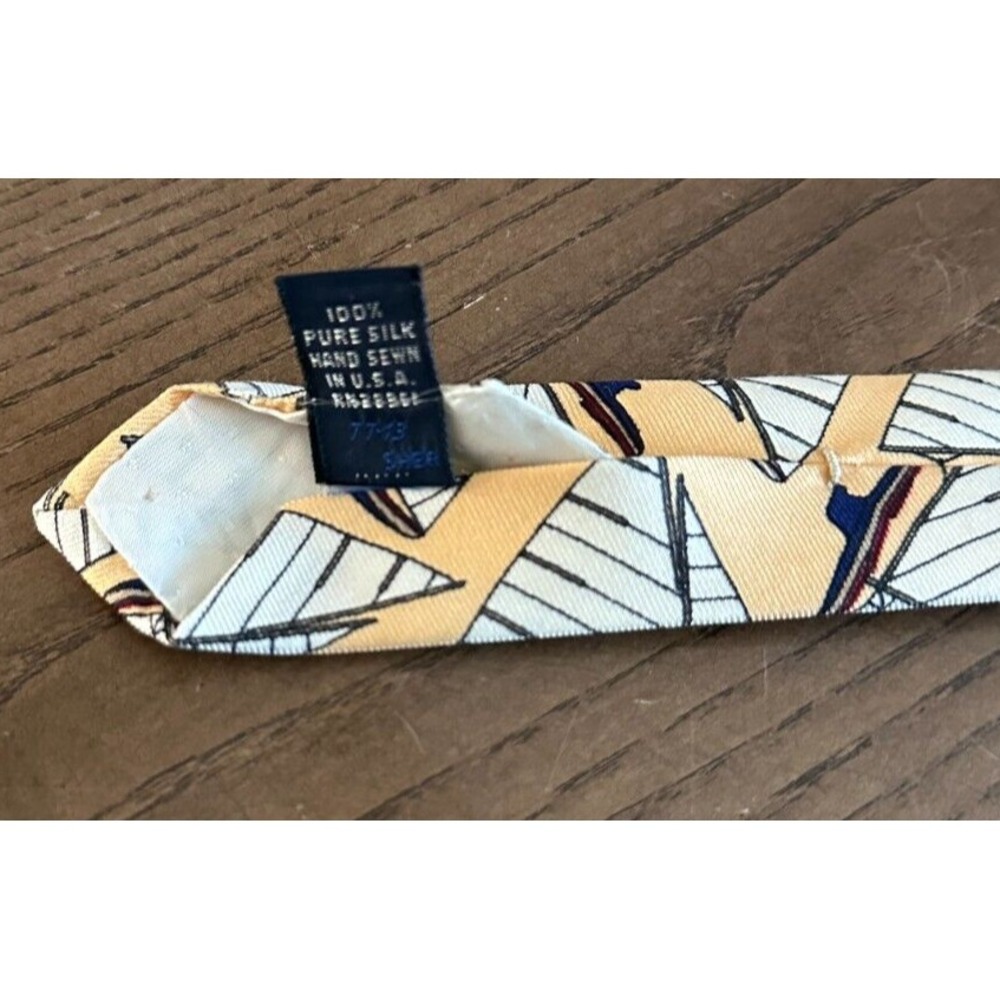 Burberry Men's Yellow Cream and White‎ Sail Boats Yachting Nautical  Tie - Picture 5 of 6